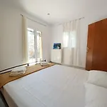 Villa Syvros *