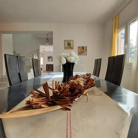 Syvros Βίλα Σύβρος