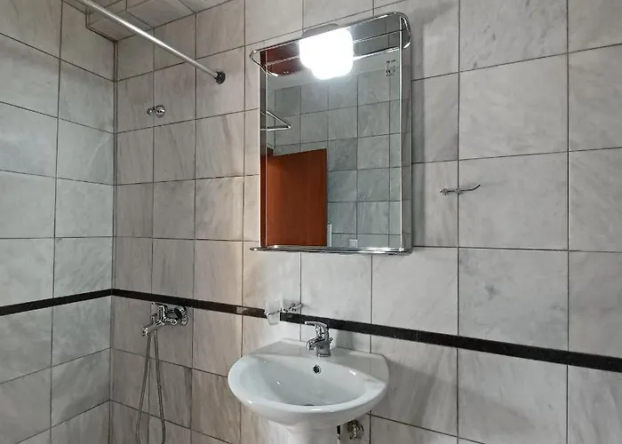 Syvros * Σύβρος