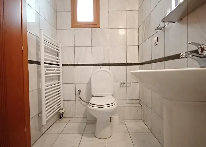 Syvros * Σύβρος